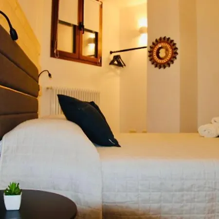 招待所 Residenza Santa Chiara